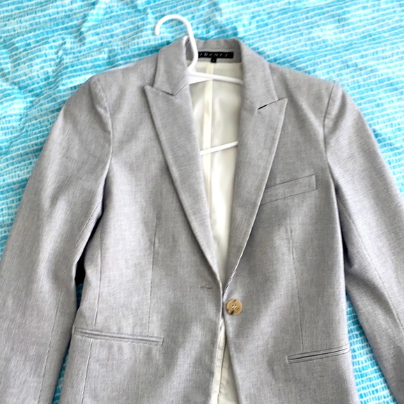 Theory Jackets & Blazers - Theory size 4 blazer